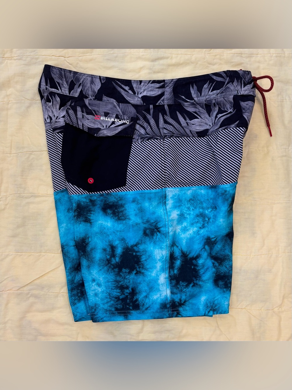 EUC Billabong Platinum X Tribong Boardshorts, Men Size 33, Surf Swim - Picture 15 of 16